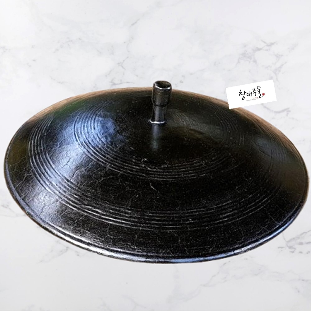 국산 무쇠 가마 솥뚜껑 불판 구이판 [58cm]-가운데 손잡이 있음, 길들임